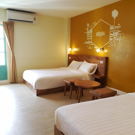 Siri Poshtel Bangkok Hostel Eksteriør bilde