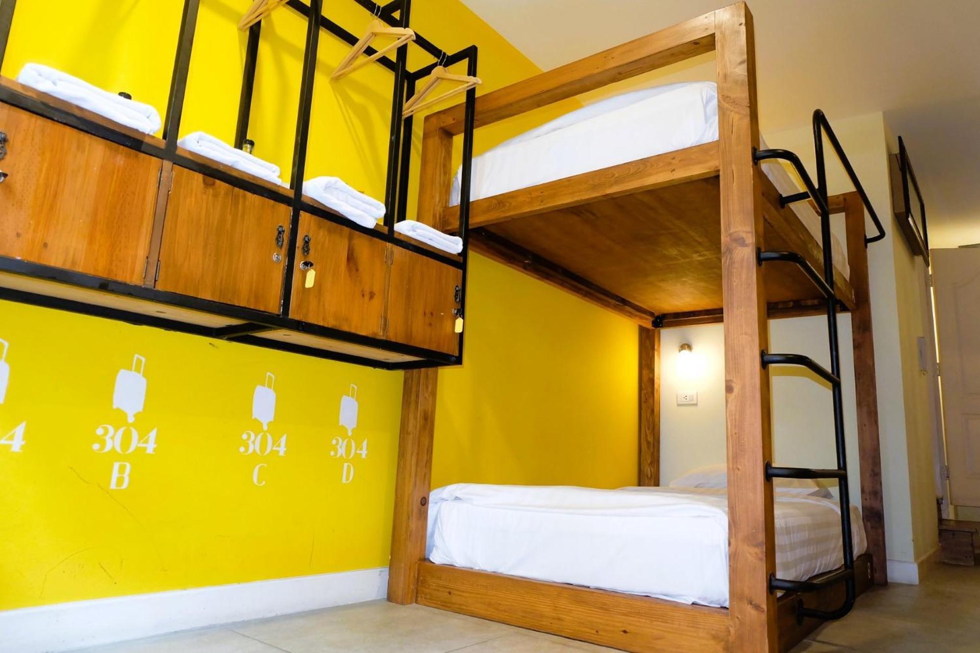 Siri Poshtel Bangkok Hostel Eksteriør bilde